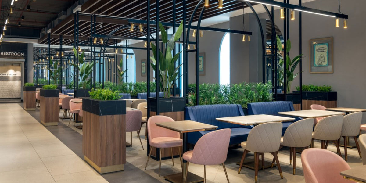 Modern Cafe Tables & Chairs to Enhance Customer Experience