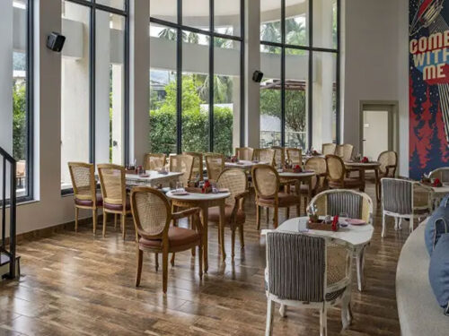 Custom Restaurant Tables for Cafes, Hotels, and Fine Dining Restaurants