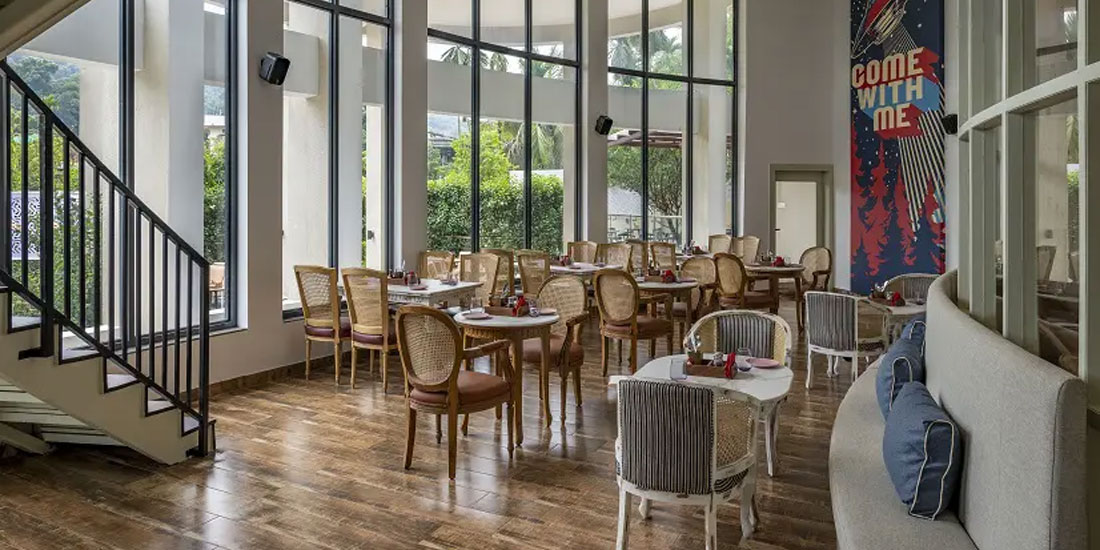 Custom Restaurant Tables for Cafes, Hotels, and Fine Dining Restaurants