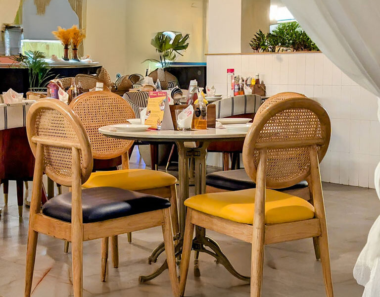 The Question of How to Select the Best Restaurant Tables and Chairs to achieve high seating capacity.